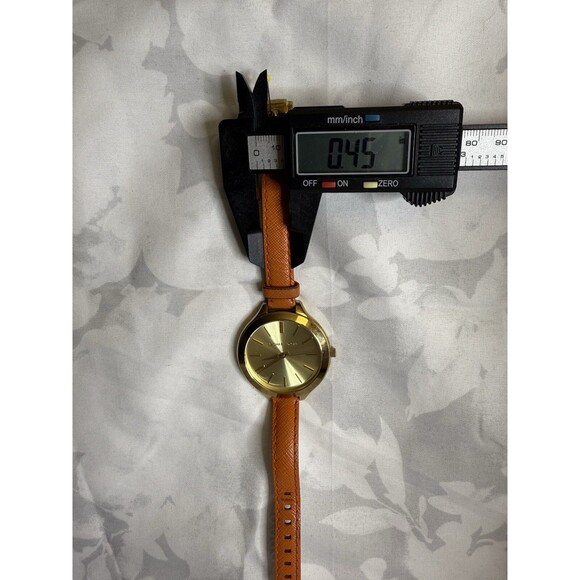 Michael Kors mk2275 251301 Gold Watch - Picture 4 of 7